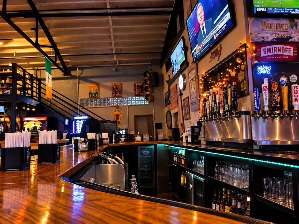 The bar and taps at The Tavern